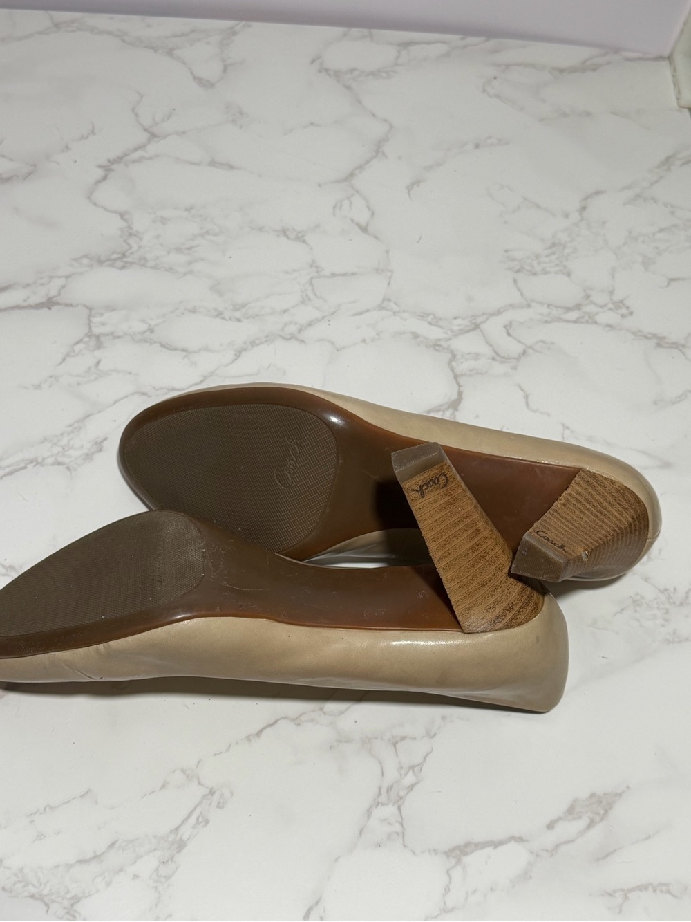 Coach Sheri Classic Women's Taupe Leather Pumps - 7B - Picture 8 of 8